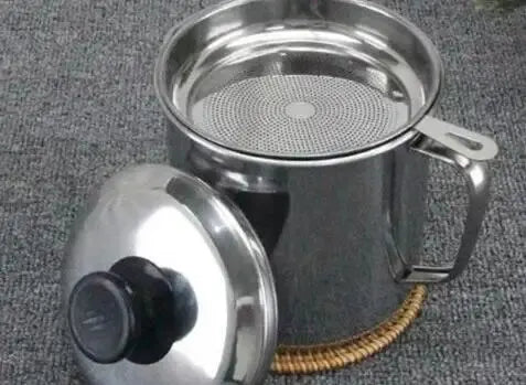 Bacon Grease Container Kitchen Oil Container Can with Strainer for Store Meat Frying Oil and Cooking Grease Storage