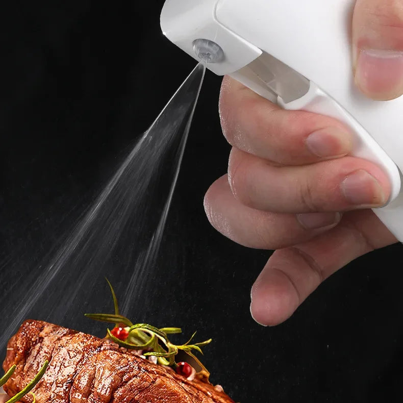 200/300/500mlOil Spray Plastic Household Kitchen Oil Spray Bottle Nebulizing Mist Filling Cooking Dual Use BBQ Camping Dispenser
